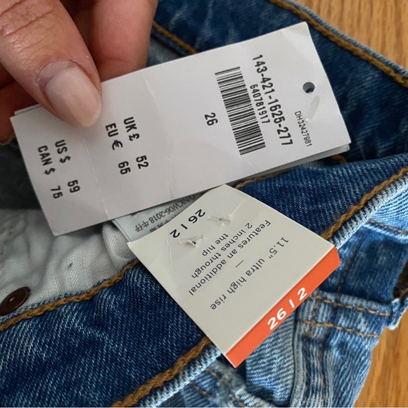 Women’s Ultra High Rise Denim Curve Love Skirt - Picture 2 of 4